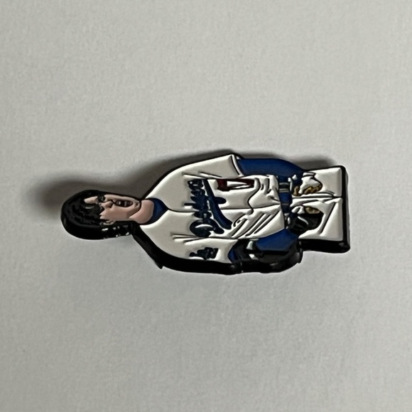 LA Dodgers Shohei Ohtani 17 Hat Pin Pins Baseball Hats Bag Fitted New Era Jersey - Picture 4 of 7